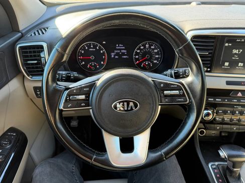 Used 2021 Kia Sportage EX AWD/4WD image 12