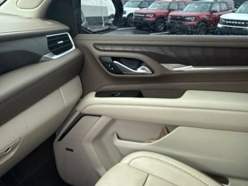Used 2022 GMC Yukon Denali AWD/4WD image 40