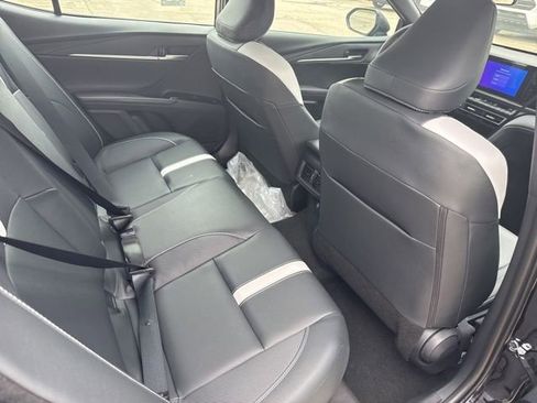 Used 2025 Toyota Camry SE FWD image 16