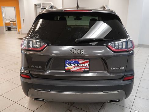 Used 2019 Jeep Cherokee Limited AWD/4WD image 9