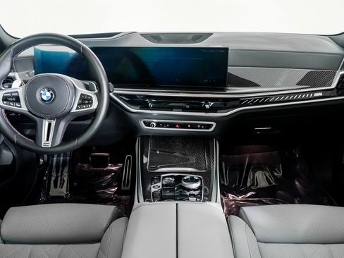 Used 2025 BMW X5 M60i w/ Premium Essential Package image 56