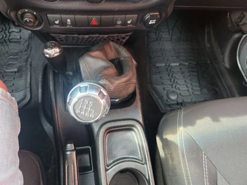 Used 2014 Jeep Wrangler Rubicon w/ Power Convenience Group image 20