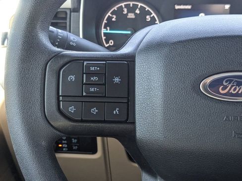 Used 2023 Ford F150 XLT image 24