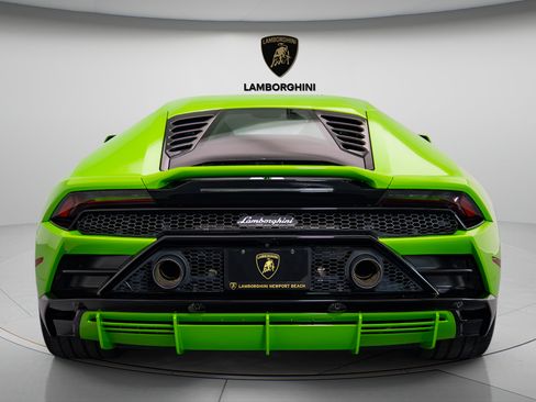 Used 2020 Lamborghini Huracan EVO AWD/4WD image 5