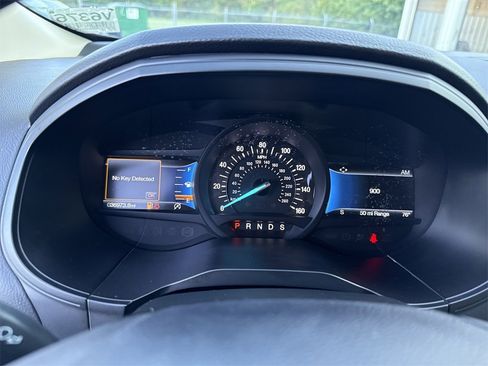 Used 2024 Ford Edge SEL image 27