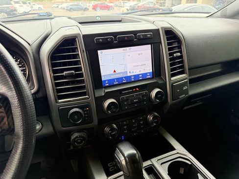 Used 2020 Ford F150 Raptor w/ Equipment Group 802A Luxury AWD/4WD image 20