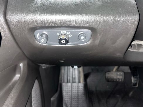 Used 2021 Chevrolet Traverse High Country AWD/4WD image 64