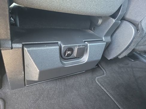 Used 2024 Ford F250 XLT image 24