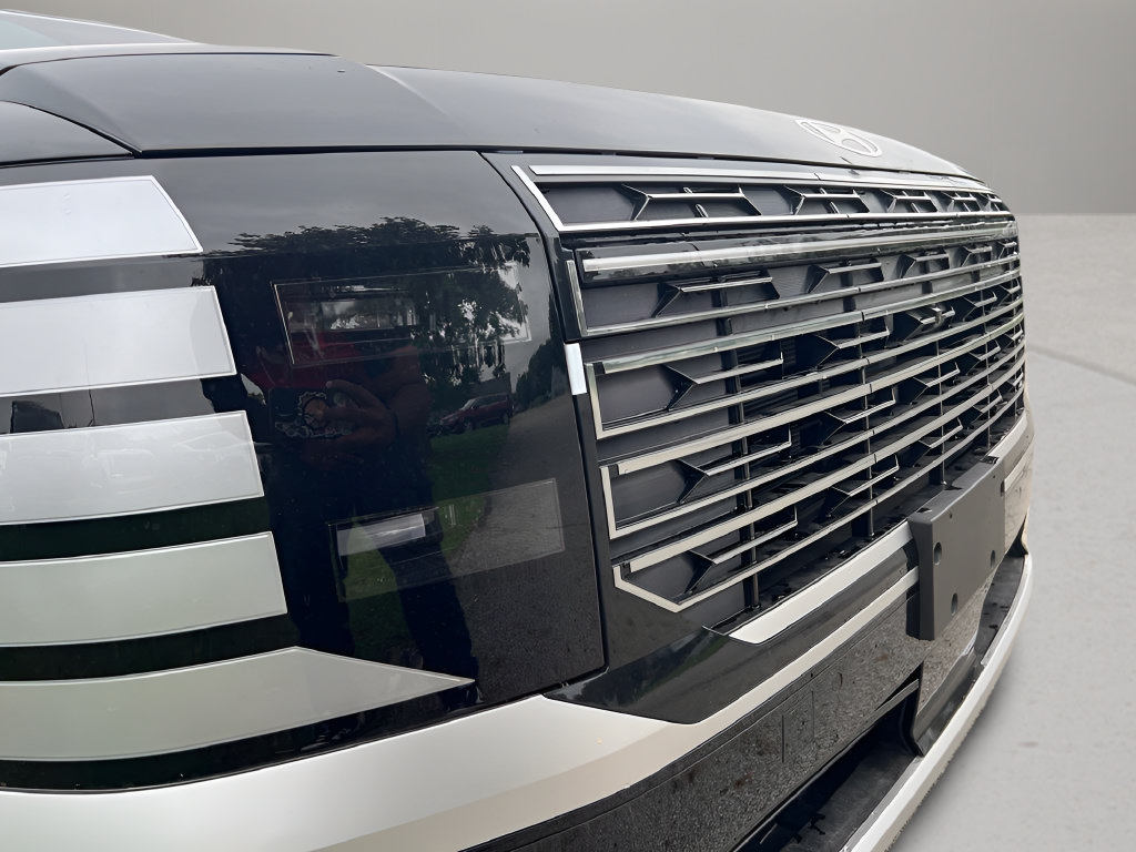 Certified 2026 Hyundai Palisade Calligraphy AWD/4WD image 9
