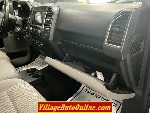 Used 2016 Ford F150 XLT w/ Equipment Group 302A Luxury AWD/4WD image 37