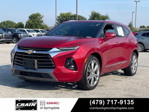 Used 2019 Chevrolet Blazer Premier w/ Sun and Wheels Package FWD image 3