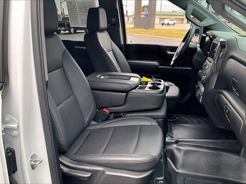 Used 2024 Chevrolet Silverado 2500 W/T w/ WT Convenience Package image 7