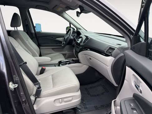 Used 2019 Honda Pilot Elite image 19