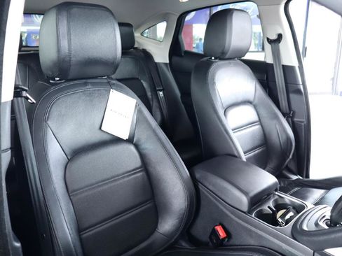 Used 2018 Jaguar E-PACE S AWD/4WD image 39