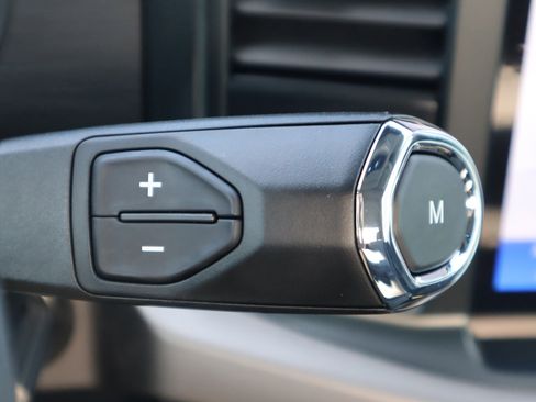 New 2025 Ford F150 XL w/ Equipment Group 103A High image 19