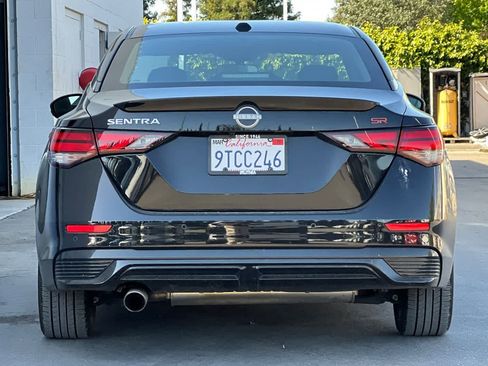Used 2025 Nissan Sentra SR w/ SR Premium Package FWD image 8