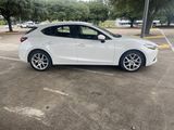 Used 2018 MAZDA MAZDA3 Touring image 4