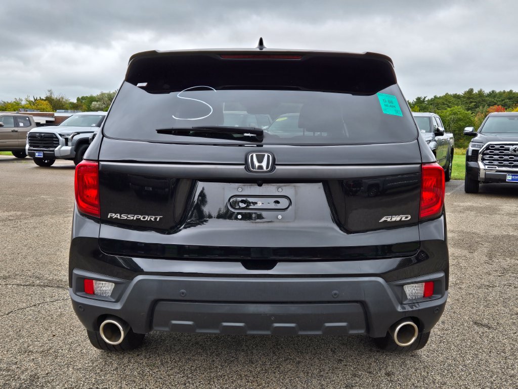 Used 2023 Honda Passport EX-L image 4