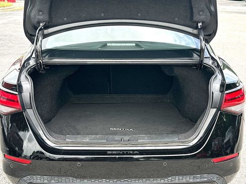 Used 2025 Nissan Sentra SV FWD image 28