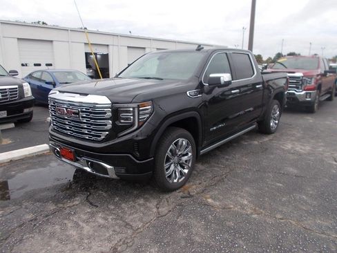 New 2026 GMC Sierra 1500 Denali image 7