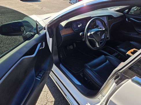 Used 2020 Tesla Model S AWD image 20