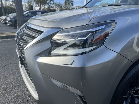 Used 2022 Lexus GX 460 Premium w/ Premium Plus Package image 6