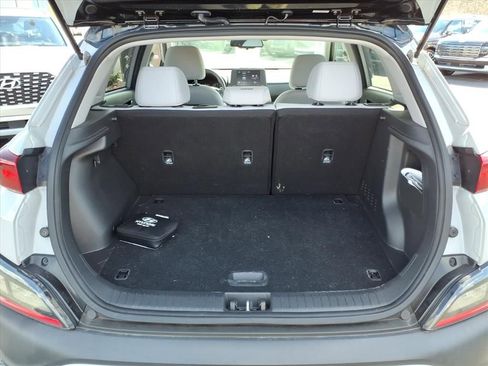 Used 2022 Hyundai Kona SEL image 25