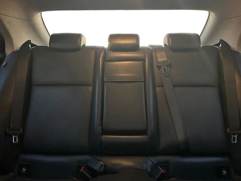 Used 2014 Lexus IS 250 w/ Premium Package RWD image 17