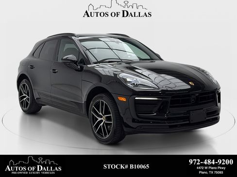 Used 2023 Porsche Macan Turbo AWD/4WD image 1