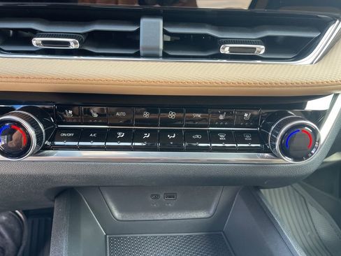 New 2026 Chevrolet Equinox ACTIV w/ Convenience Package III image 31