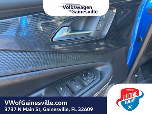 Used 2025 Chevrolet Blazer EV LT AWD/4WD image 17