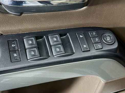 Used 2017 Chevrolet Silverado 1500 LTZ Z71 w/ LTZ Plus Package image 15