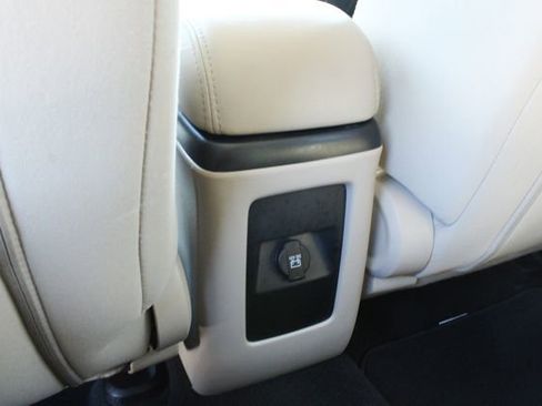 Used 2014 Dodge Journey SXT FWD image 31