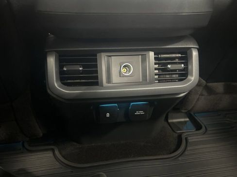 Certified 2023 Ford F150 Lariat w/ FX4 Off-Road Package AWD/4WD image 14