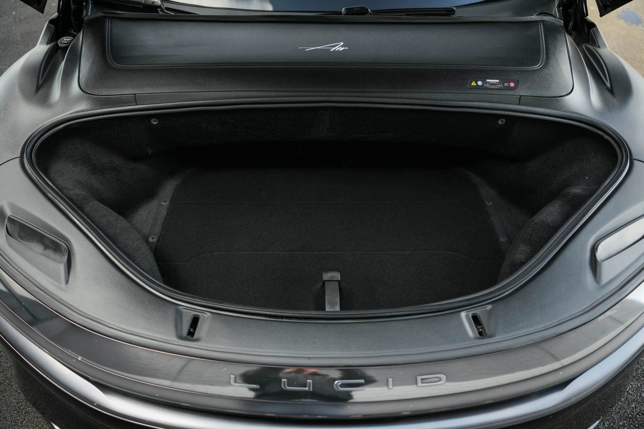 Used 2024 Lucid Air Touring AWD/4WD image 33