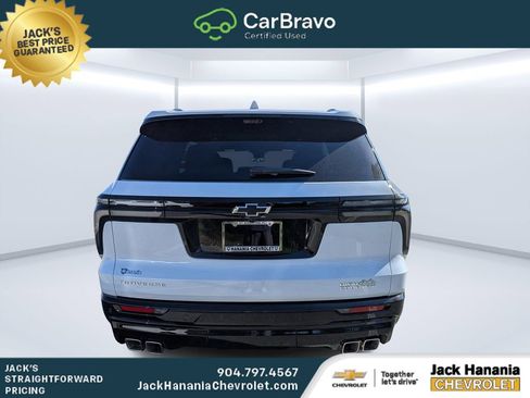 Certified 2026 Chevrolet Traverse High Country FWD image 4
