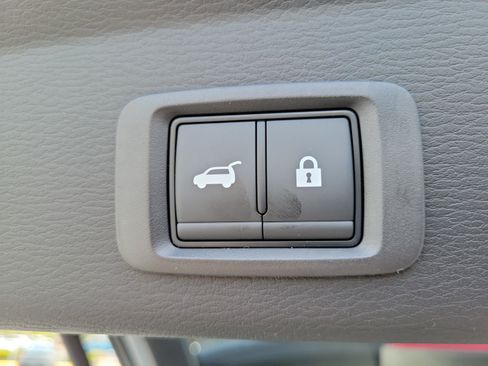 New 2026 Mitsubishi Outlander SE FWD image 10