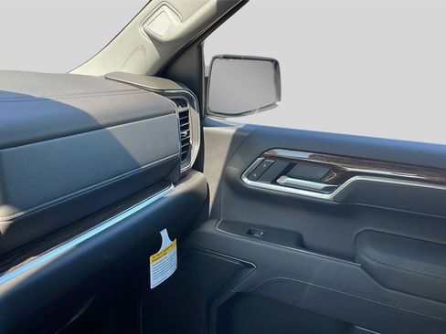 New 2026 GMC Sierra 1500 Elevation image 10