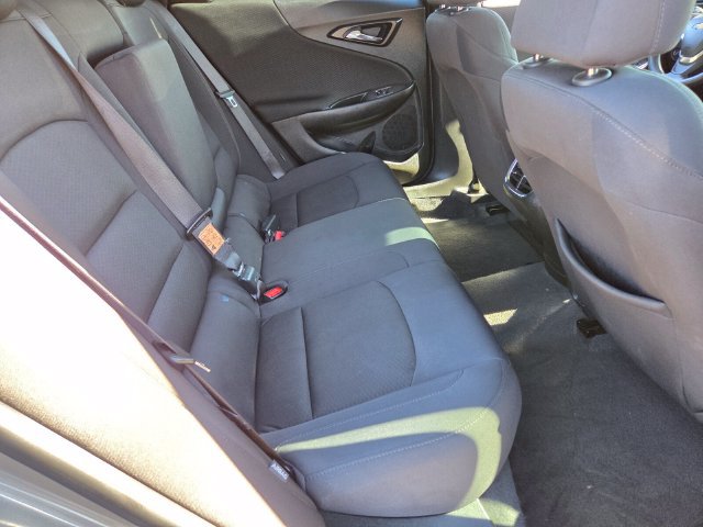 Used 2023 Chevrolet Malibu LT FWD image 14