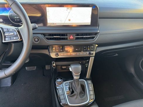 Used 2024 Kia Seltos SX image 21