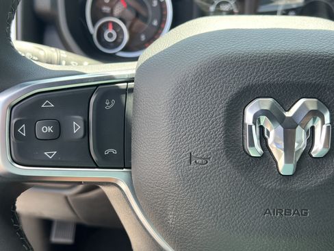 New 2026 RAM 2500 Big Horn AWD/4WD image 27