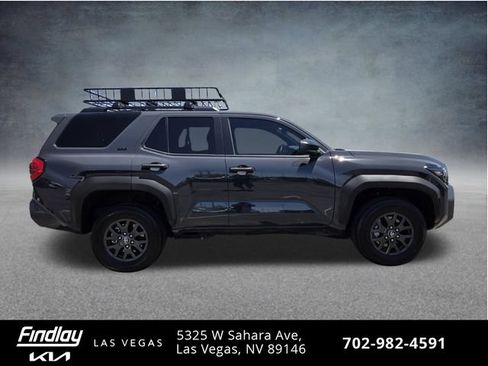 Used 2025 Toyota 4Runner SR5 AWD/4WD image 5