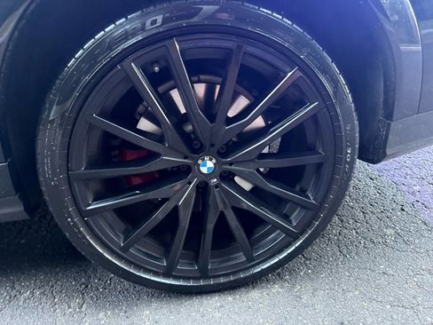 Used 2021 BMW X6 xDrive40i w/ Executive Package image 39