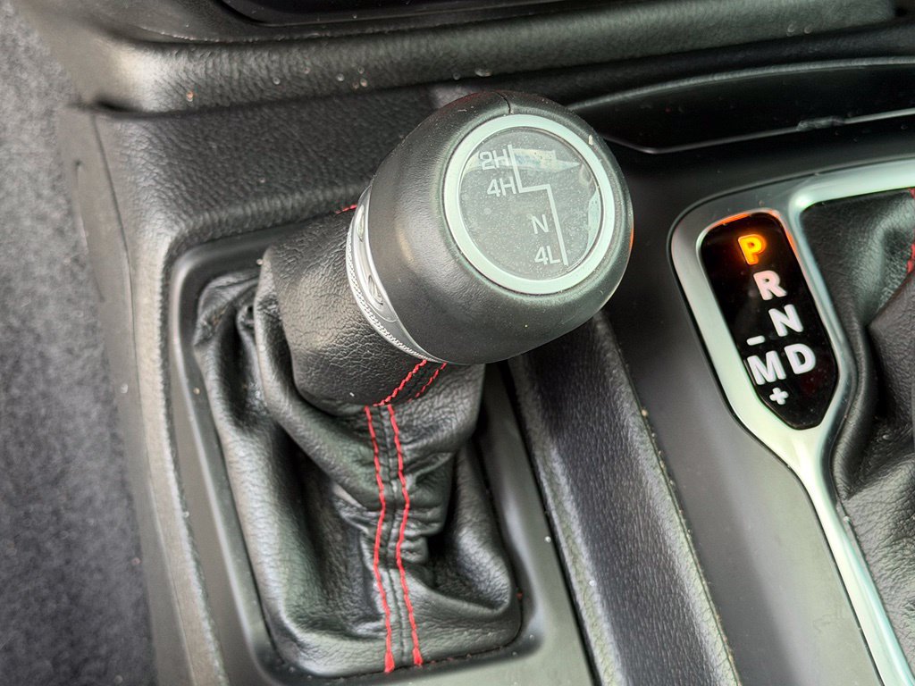 Used 2021 Jeep Wrangler Unlimited Rubicon AWD/4WD image 17