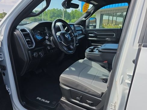 Used 2024 RAM 2500 Big Horn AWD/4WD image 22