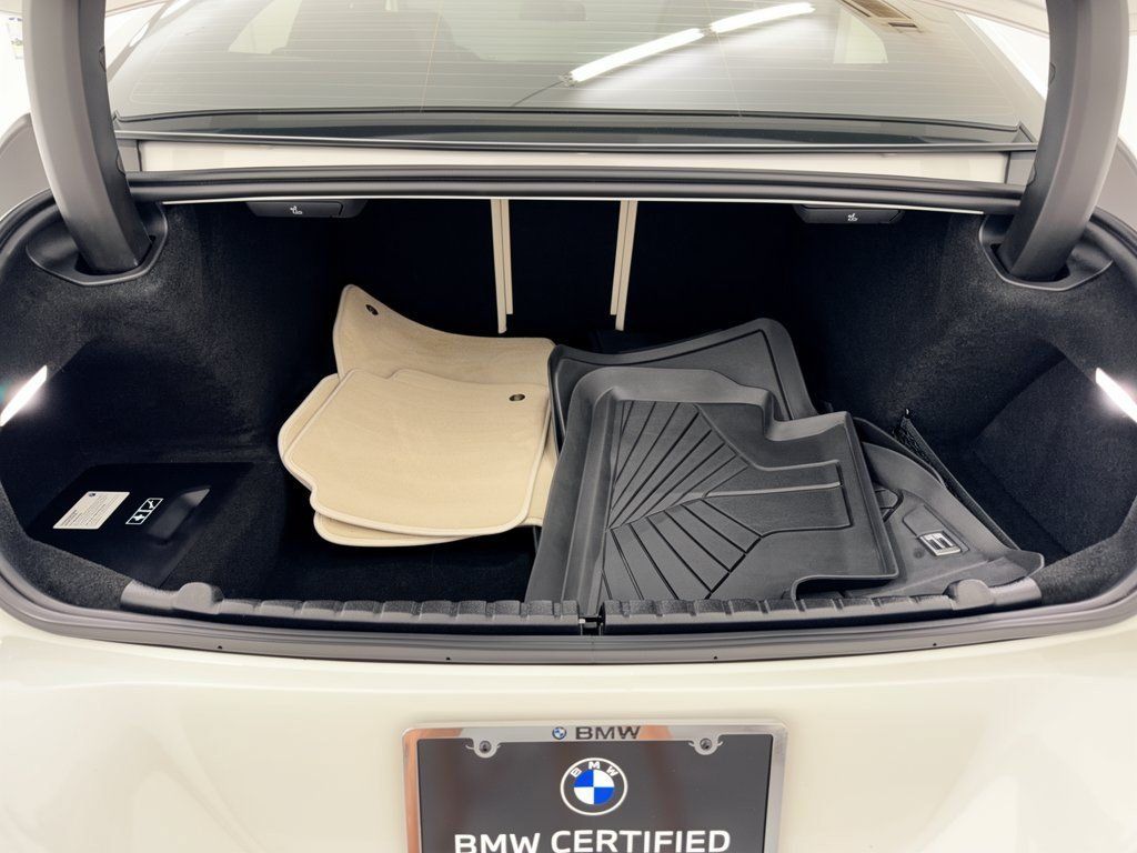 Used 2023 BMW ALPINA B8 xDrive Gran Coupe AWD/4WD image 28