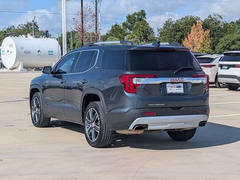 Used 2020 GMC Acadia SLT w/ Premium Package FWD image 4