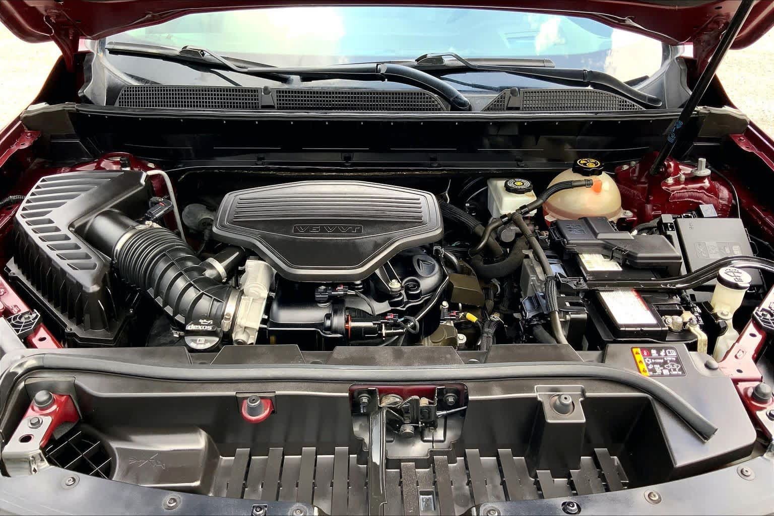 Used 2020 GMC Acadia SLT w/ Driver Alert Package II FWD image 31