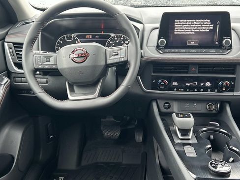 New 2026 Nissan Rogue SV w/ Rock Creek Premium Package AWD/4WD image 18