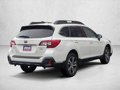 Used 2018 Subaru Outback 3.6R Limited image 5